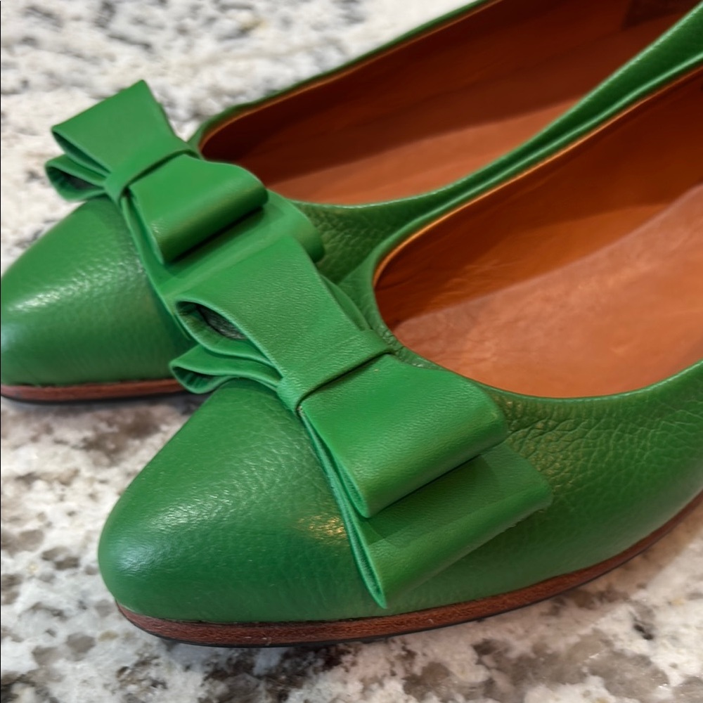 Genuine Leather Flats with Bow - Picture 6 of 15
